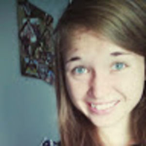 Meet your Posher, Lena